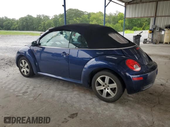 ✅ 2006 Volkswagen Beetle • VIN: 3VWRF31YX6M333207 • Лот: 61834515. Опубликован ранее на Copart с пробегом 82 466 миль. Бесплатный доступ к архиву аукционных продаж из США и подробный отчёт об истории автомобиля на DreamBid. Изображение 2.