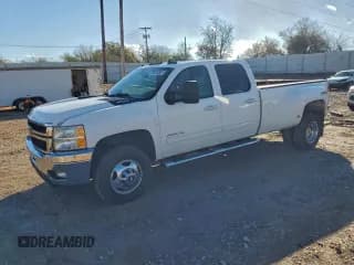 ✅ 2013 Chevrolet Silverado 3500HD LTZ • VIN: 1GC4K1C88DF180897 • Lot: 93691385. Listed on Copart with 278,446 mi. Free auction sales archive from the USA and detailed vehicle history report at DreamBid. Image 1.