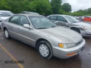 ✅ 1996 Honda Accord Value • VIN: 1HGCD5699TA211539 • Lot: 42378238. Listed on IAAI with 248,424 mi. Free auction sales archive from the USA and detailed vehicle history report at DreamBid. Image 1.