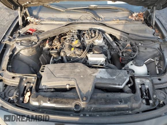 ✅ 2013 BMW 3 Series 328i xDrive • VIN: WBA3B5C58DF591979 • Lot: 43875424. Listed on IAAI with 108,467 mi. Free auction sales archive from the USA and detailed vehicle history report at DreamBid. Image 10.