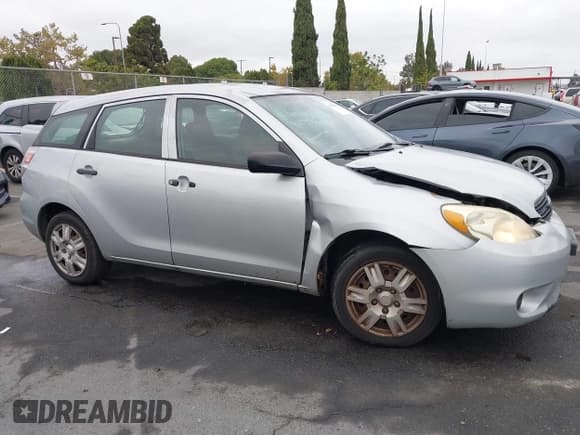 ✅ 2007 Toyota Matrix STD • VIN: 2T1KR32EX7C636076 • Лот: 43185546. Опубликован ранее на IAAI с пробегом 199 226 миль. Бесплатный доступ к архиву аукционных продаж из США и подробный отчёт об истории автомобиля на DreamBid. Изображение 13.