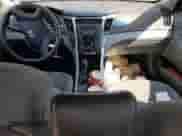 2013 Hyundai Sonata GLS z VIN 5NPEB4AC4DH758609, wystawiony jako Copart lot #71248485 z przebiegiem Nie podano mil oraz Szkoda całkowita • Salvage title. Historia ofert i sprzedaży dostępna na DreamBid. Obrazek 8.