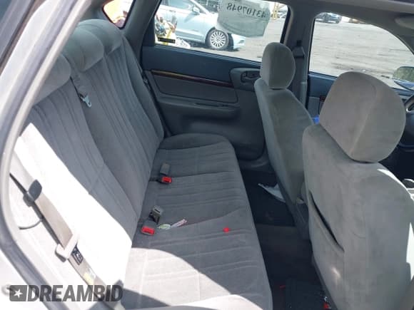 ✅ 2002 Chevrolet Impala • VIN: 2G1WF52E629125911 • Lot: 43107948. Wystawiony na IAAI z przebiegiem 224 952 mil. Bezpłatny archiwum sprzedaży aukcyjnych z USA i szczegółowy raport historii pojazdu na DreamBid. Zdjęcie 8.