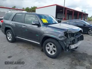 ✅ 2012 Toyota 4Runner SR5 • VIN: JTEZU5JR4C5039568 • Lot: 42180311. Wystawiony na IAAI z przebiegiem 75 131 mil. Bezpłatny archiwum sprzedaży aukcyjnych z USA i szczegółowy raport historii pojazdu na DreamBid. Zdjęcie 1.