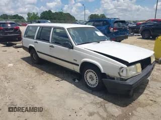 ✅ 1994 Volvo 940 • VIN: YV1JW8709R1095179 • Lot: 42704955. Wystawiony na IAAI z przebiegiem 332 392 mil. Bezpłatny archiwum sprzedaży aukcyjnych z USA i szczegółowy raport historii pojazdu na DreamBid. Zdjęcie 1.
