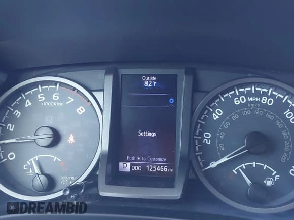 ✅ 2017 Toyota Tacoma TRD Off Road • VIN: 3TMAZ5CNXHM044689 • Lot: 43702817. Wystawiony na IAAI z przebiegiem 125 466 mil. Bezpłatny archiwum sprzedaży aukcyjnych z USA i szczegółowy raport historii pojazdu na DreamBid. Zdjęcie 7.