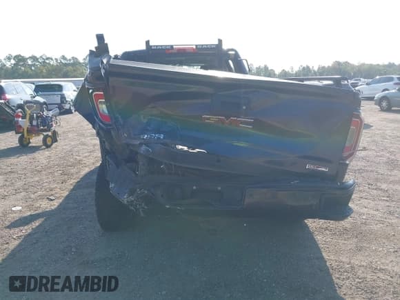 ✅ 2016 GMC Sierra 1500 SLE • VIN: 1GTV2MEC3GZ178470 • Lot: 43238622. Listed on IAAI with 187,696 mi. Free auction sales archive from the USA and detailed vehicle history report at DreamBid. Image 16.