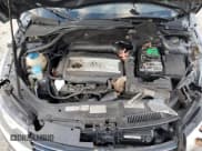 ✅ 2012 Volkswagen Eos Executive • VIN: WVWFW7AH4CV003478 • Лот: 91893345. Опубликован ранее на Copart с пробегом 128 929 миль. Бесплатный доступ к архиву аукционных продаж из США и подробный отчёт об истории автомобиля на DreamBid. Изображение 11.