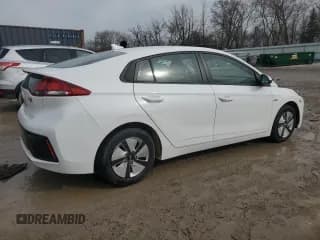 ✅ 2019 Hyundai Ioniq Blue • VIN: KMHC65LC3KU170942 • Lot: 49682715. Wystawiony na Copart z przebiegiem 119 342 mil. Bezpłatny archiwum sprzedaży aukcyjnych z USA i szczegółowy raport historii pojazdu na DreamBid. Zdjęcie 3.