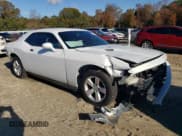 ✅ 2013 Dodge Challenger SXT • VIN: 2C3CDYAG2DH601072 • Lot: 85403915. Wystawiony na Copart z przebiegiem 172 686 mil. Bezpłatny archiwum sprzedaży aukcyjnych z USA i szczegółowy raport historii pojazdu na DreamBid. Zdjęcie 4.