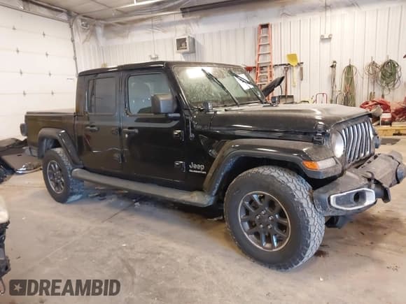 ✅ 2020 Jeep Gladiator Overland • VIN: 1C6HJTFG5LL216409 • Lot: 43627529. Wystawiony na IAAI z przebiegiem 83 052 mil. Bezpłatny archiwum sprzedaży aukcyjnych z USA i szczegółowy raport historii pojazdu na DreamBid. Zdjęcie 1.
