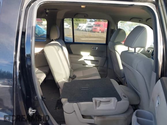 ✅ 2012 Honda Pilot EX • VIN: 5FNYF4H46CB006312 • Lot: 43726078. Wystawiony na IAAI z przebiegiem 174 360 mil. Bezpłatny archiwum sprzedaży aukcyjnych z USA i szczegółowy raport historii pojazdu na DreamBid. Zdjęcie 8.