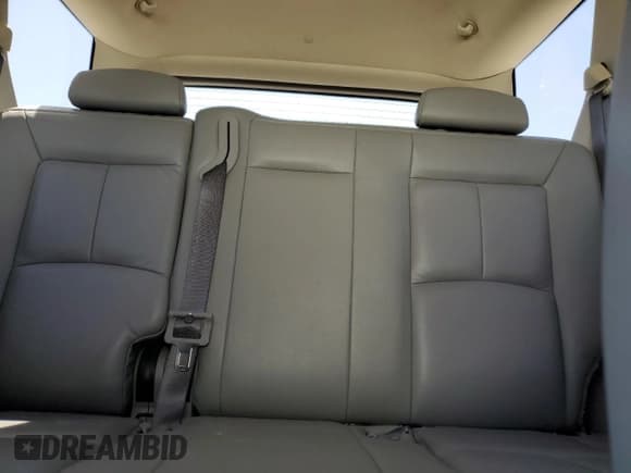 ✅ 2007 Saturn VUE V6 • VIN: 5GZCZ63447S864020 • Lot: 53581275. Wystawiony na Copart z przebiegiem 178 008 mil. Bezpłatny archiwum sprzedaży aukcyjnych z USA i szczegółowy raport historii pojazdu na DreamBid. Zdjęcie 10.