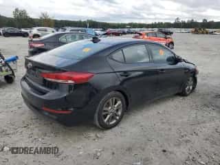 2017 Hyundai Elantra SE z VIN 5NPD84LF8HH014583, wystawiony jako Copart lot #85559525 z przebiegiem 115 933 mil mil oraz Szkoda całkowita • Salvage title. Historia ofert i sprzedaży dostępna na DreamBid. Obrazek 3.