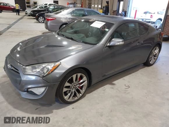 ✅ 2013 Hyundai Genesis Coupe Grand Touring • VIN: KMHHU6KJ9DU108708 • Lot: 43644209. Wystawiony na IAAI z przebiegiem 219 400 mil. Bezpłatny archiwum sprzedaży aukcyjnych z USA i szczegółowy raport historii pojazdu na DreamBid. Zdjęcie 17.