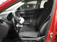 ✅ 2022 Hyundai Tucson SEL • VIN: 5NMJB3AE0NH095063 • Lot: 71509732. Wystawiony na Copart z przebiegiem 12 596 mil. Bezpłatny archiwum sprzedaży aukcyjnych z USA i szczegółowy raport historii pojazdu na DreamBid. Zdjęcie 7.