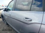 ✅ 2024 Volkswagen Atlas SE • VIN: 1V2DR2CA5RC613653 • Лот: 42707964. Опубликован ранее на IAAI с пробегом 15 769 миль. Бесплатный доступ к архиву аукционных продаж из США и подробный отчёт об истории автомобиля на DreamBid. Изображение 14.