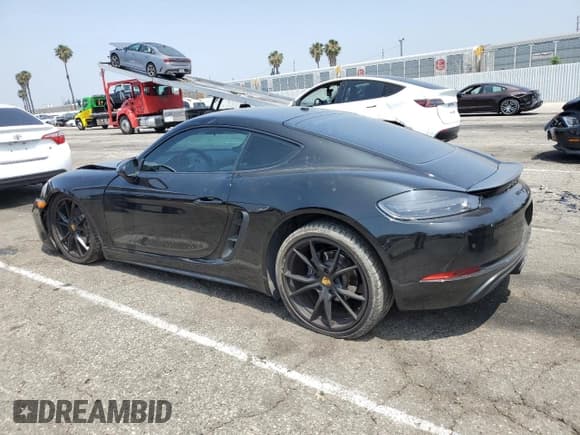 ✅ 2018 Porsche 718 Cayman • VIN: WP0AA2A80JK261670 • Lot: 60250575. Wystawiony na Copart z przebiegiem 73 522 mil. Bezpłatny archiwum sprzedaży aukcyjnych z USA i szczegółowy raport historii pojazdu na DreamBid. Zdjęcie 2.