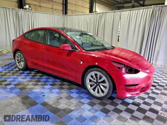 ✅ 2022 Tesla Model 3 • VIN: 5YJ3E1EA0NF304623 • Lot: 94419905. Wystawiony na Copart z przebiegiem 119 481 mil. Bezpłatny archiwum sprzedaży aukcyjnych z USA i szczegółowy raport historii pojazdu na DreamBid. Zdjęcie 4.