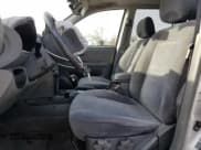 ✅ 2003 Hyundai Santa Fe GLS • VIN: KM8SC13D83U553816 • Lot: 91199865. Wystawiony na Copart z przebiegiem 132 634 mil. Bezpłatny archiwum sprzedaży aukcyjnych z USA i szczegółowy raport historii pojazdu na DreamBid. Zdjęcie 7.