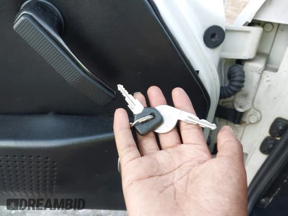 ✅ 1989 Alfa Romeo Spider • VIN: ZARBA5583K1066434 • Lot: 40554529. Listed on IAAI with 49,263 mi. Free auction sales archive from the USA and detailed vehicle history report at DreamBid. Image 11.