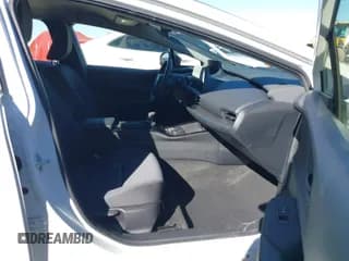 ✅ 2024 Toyota Prius LE • VIN: JTDACAAU2R3016649 • Лот: 43541012. Опубликован ранее на IAAI с пробегом 77 784 миль. Бесплатный доступ к архиву аукционных продаж из США и подробный отчёт об истории автомобиля на DreamBid. Изображение 5.