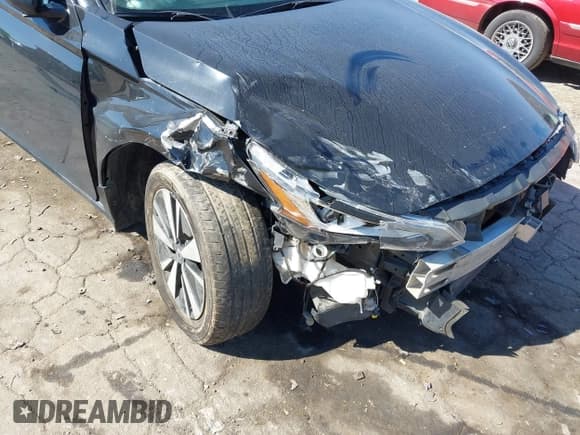 ✅ 2019 Nissan Altima SV • VIN: 1N4BL4DWXKC214281 • Lot: 43194844. Wystawiony na IAAI z przebiegiem 65 227 mil. Bezpłatny archiwum sprzedaży aukcyjnych z USA i szczegółowy raport historii pojazdu na DreamBid. Zdjęcie 6.