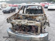 ✅ 2019 Chevrolet Silverado 1500 LT • VIN: 1GCPWCED0KZ116422 • Lot: 42883220. Wystawiony na IAAI z przebiegiem Nie podano. Bezpłatny archiwum sprzedaży aukcyjnych z USA i szczegółowy raport historii pojazdu na DreamBid. Zdjęcie 6.