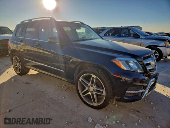 ✅ 2013 Mercedes-Benz GLK 350 • VIN: WDCGG5HB7DF989134 • Lot: 92651195. Wystawiony na Copart z przebiegiem 94 334 mil. Bezpłatny archiwum sprzedaży aukcyjnych z USA i szczegółowy raport historii pojazdu na DreamBid. Zdjęcie 4.