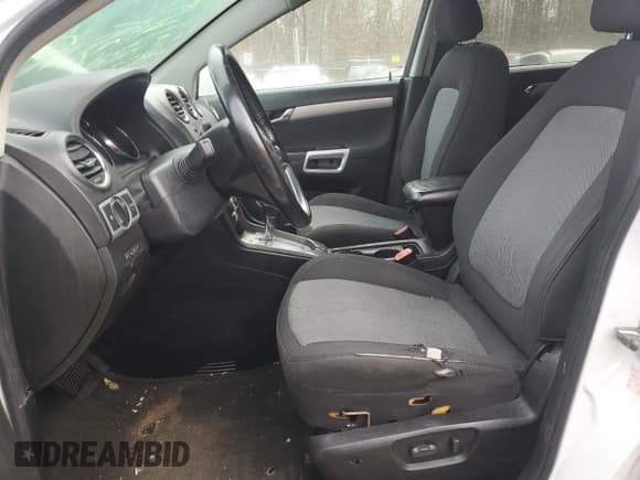 ✅ 2012 Chevrolet Captiva Sport LT • VIN: 3GNAL3E55CS612670 • Lot: 46242435. Wystawiony na Copart z przebiegiem 194 712 mil. Bezpłatny archiwum sprzedaży aukcyjnych z USA i szczegółowy raport historii pojazdu na DreamBid. Zdjęcie 7.