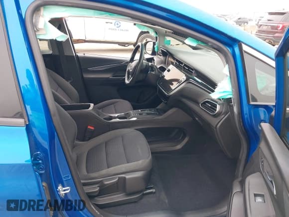 ✅ 2023 Chevrolet Bolt EV 1LT • VIN: 1G1FW6S08P4115045 • Lot: 42326150. Wystawiony na IAAI z przebiegiem 42 357 mil. Bezpłatny archiwum sprzedaży aukcyjnych z USA i szczegółowy raport historii pojazdu na DreamBid. Zdjęcie 5.