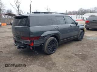 ✅ 2025 Hyundai Santa Fe Calligraphy • VIN: 5NMP5DGL6SH093018 • Лот: 41803021. Размещён на IAAI с пробегом 2 135 миль миль. Получите бесплатный доступ к архиву аукционных продаж из США и посмотрите подробный отчёт об истории автомобиля на DreamBid. Изображение 4.