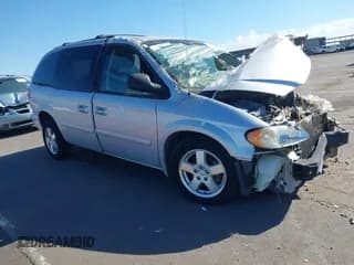 ✅ 2007 Dodge Grand Caravan SXT • VIN: 2D4GP44L97R119755 • Lot: 42959974. Wystawiony na IAAI z przebiegiem Nie podano. Bezpłatny archiwum sprzedaży aukcyjnych z USA i szczegółowy raport historii pojazdu na DreamBid. Zdjęcie 1.