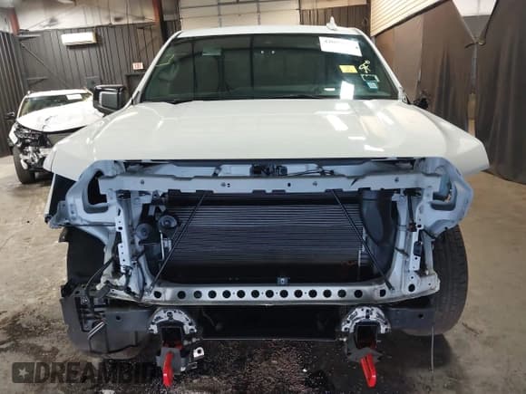 ✅ 2024 GMC Sierra 1500 AT4 • VIN: 3GTUUEEL9RG414568 • Лот: 42097802. Опубликован ранее на IAAI с пробегом 14 093 миль. Бесплатный доступ к архиву аукционных продаж из США и подробный отчёт об истории автомобиля на DreamBid. Изображение 6.