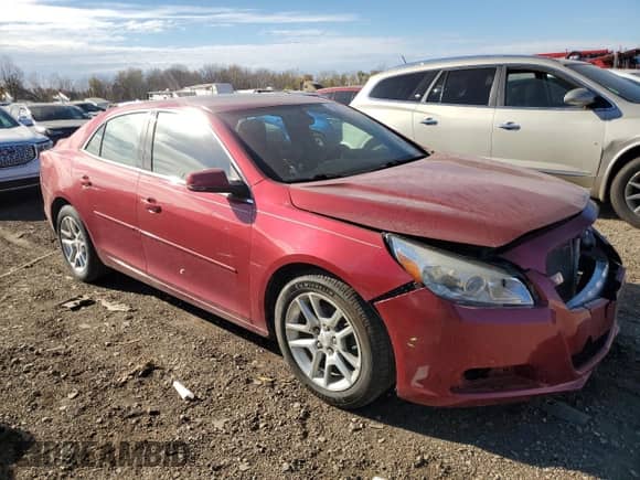 2014 Chevrolet Malibu LT z VIN 1G11C5SL4EF145751, wystawiony jako Copart lot #90912765 z przebiegiem 170 668 mil mil oraz Czysty tytuł • Clean title. Historia ofert i sprzedaży dostępna na DreamBid. Obrazek 4.
