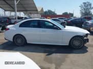 ✅ 2024 Mercedes-Benz C 300 • VIN: W1KAF4GB9RR237165 • Lot: 42907491. Wystawiony na IAAI z przebiegiem 8 143 mil. Bezpłatny archiwum sprzedaży aukcyjnych z USA i szczegółowy raport historii pojazdu na DreamBid. Zdjęcie 14.