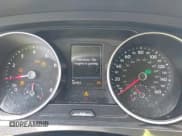 ✅ 2020 Volkswagen Tiguan S • VIN: 3VV1B7AX9LM008720 • Lot: 43394863. Wystawiony na IAAI z przebiegiem 54 191 mil. Bezpłatny archiwum sprzedaży aukcyjnych z USA i szczegółowy raport historii pojazdu na DreamBid. Zdjęcie 15.