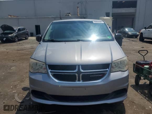 2013 Dodge Grand Caravan SXT с VIN 2C4RDGBG8DR768447, выставлен на аукционе Copart как лот 66640995 с пробегом 136 947 миль миль и Списание • Salvage title. История ставок и продаж доступна на DreamBid. Изображение 5.