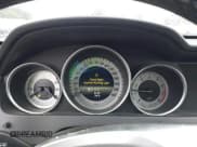 ✅ 2015 Mercedes-Benz C 250 • VIN: WDDGJ4HB6FG366995 • Lot: 42966762. Wystawiony na IAAI z przebiegiem 161 065 mil. Bezpłatny archiwum sprzedaży aukcyjnych z USA i szczegółowy raport historii pojazdu na DreamBid. Zdjęcie 6.