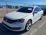 ✅ 2014 Volkswagen Passat SE • VIN: 1VWBT7A31EC056596 • Лот: 43213044. Опубликован ранее на IAAI с пробегом 138 799 миль. Бесплатный доступ к архиву аукционных продаж из США и подробный отчёт об истории автомобиля на DreamBid. Изображение 2.