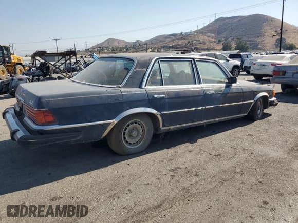 ✅ 1979 Mercedes-Benz 450 • VIN: 11603612006807 • Лот: 67683165. Опубликован ранее на Copart с пробегом 63 952 миль. Бесплатный доступ к архиву аукционных продаж из США и подробный отчёт об истории автомобиля на DreamBid. Изображение 3.
