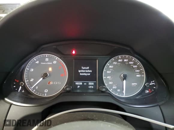 ✅ 2016 Audi SQ5 Premium Plus • VIN: WA1CCAFPXGA063717 • Лот: 82612815. Опубликован ранее на Copart с пробегом 102 236 миль. Бесплатный доступ к архиву аукционных продаж из США и подробный отчёт об истории автомобиля на DreamBid. Изображение 9.