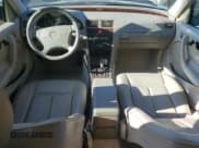 ✅ 2000 Mercedes-Benz C 230/260/280/320 • VIN: WDBHA29GXYA865929 • Lot: 86994684. Wystawiony na Copart z przebiegiem 131 024 mil. Bezpłatny archiwum sprzedaży aukcyjnych z USA i szczegółowy raport historii pojazdu na DreamBid. Zdjęcie 8.