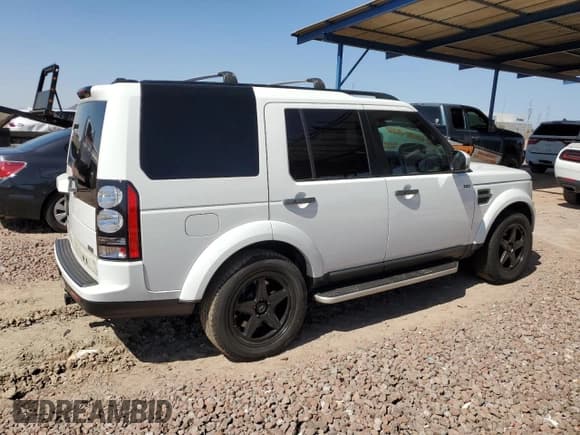 ✅ 2016 Land Rover LR4 HSE • VIN: SALAG2V64GA789744 • Лот: 48533895. Опубликован ранее на Copart с пробегом 131 133 миль. Бесплатный доступ к архиву аукционных продаж из США и подробный отчёт об истории автомобиля на DreamBid. Изображение 3.