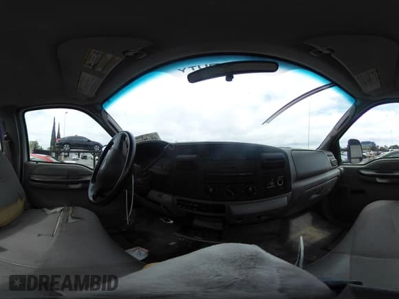 ✅ 2007 Ford F-350 XL • VIN: 1FDSF34517EA59162 • Lot: 42078537. Listed on IAAI with 145,794 mi. Free auction sales archive from the USA and detailed vehicle history report at DreamBid. Image 21.