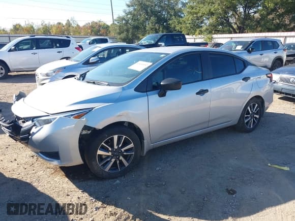 ✅ 2024 Nissan Versa S • VIN: 3N1CN8DVXRL925780 • Lot: 43601552. Listed on IAAI with 19,410 mi. Free auction sales archive from the USA and detailed vehicle history report at DreamBid. Image 18.