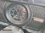 ✅ 1972 Volkswagen Beetle • VIN: 1122710322 • Лот: 41929332. Опубликован ранее на Copart с пробегом 60 265 миль. Бесплатный доступ к архиву аукционных продаж из США и подробный отчёт об истории автомобиля на DreamBid. Изображение 8.