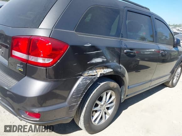 ✅ 2015 Dodge Journey SXT • VIN: 3C4PDCBG3FT669034 • Lot: 43437468. Wystawiony na IAAI z przebiegiem 106 437 mil. Bezpłatny archiwum sprzedaży aukcyjnych z USA i szczegółowy raport historii pojazdu na DreamBid. Zdjęcie 6.