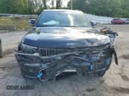 ✅ 2023 Jeep Grand Cherokee Overland • VIN: 1C4RJYD6XP8849145 • Lot: 56931595. Wystawiony na Copart z przebiegiem 41 891 mil. Bezpłatny archiwum sprzedaży aukcyjnych z USA i szczegółowy raport historii pojazdu na DreamBid. Zdjęcie 5.