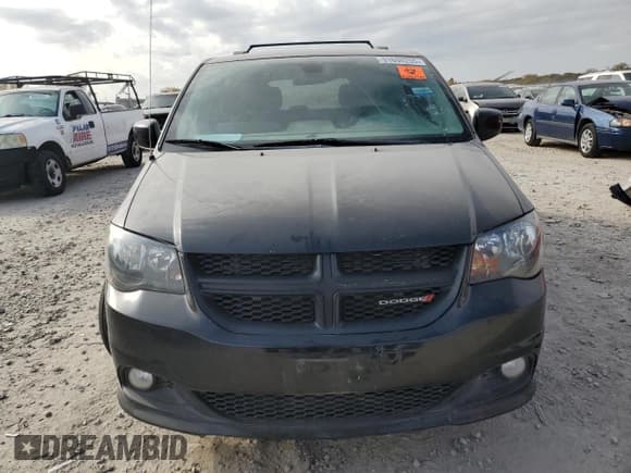 ✅ 2019 Dodge Grand Caravan GT • VIN: 2C4RDGEG4KR511262 • Лот: 91698255. Опубликован ранее на Copart с пробегом 180 324 миль. Бесплатный доступ к архиву аукционных продаж из США и подробный отчёт об истории автомобиля на DreamBid. Изображение 5.